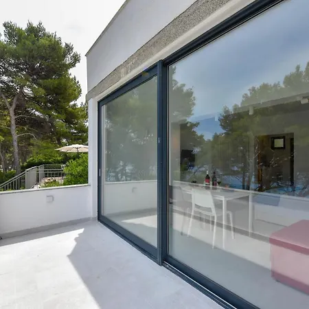 Lazaneo Seafront Apartments, Hvar Appartement *