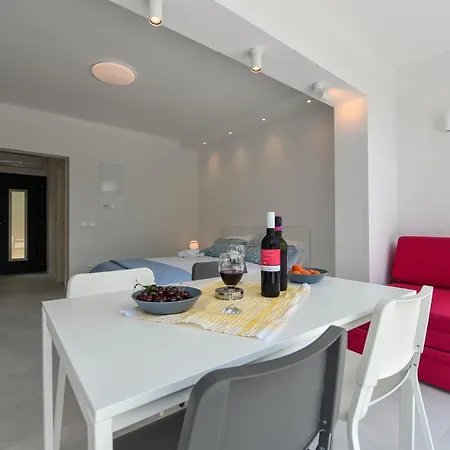 아파트 Lazaneo Seafront Apartments, Hvar 젤사