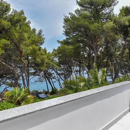 Lazaneo Seafront Apartments, Hvar *